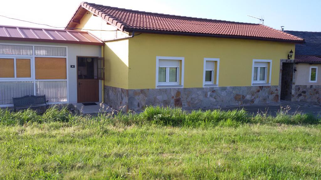 Apartamentos Pumarin Santa Marina  Eksteriør bilde